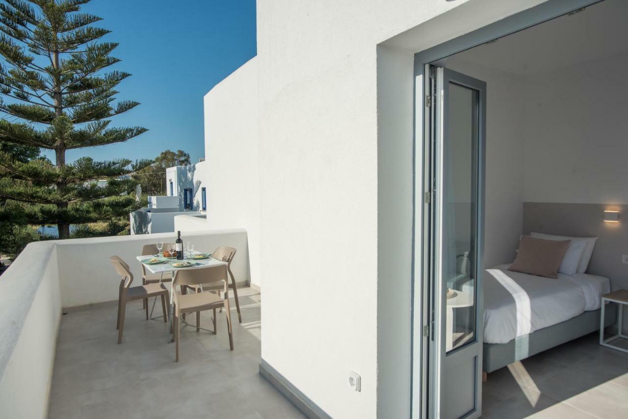 Nautilus Apartments-Suites Páros Exteriér fotografie