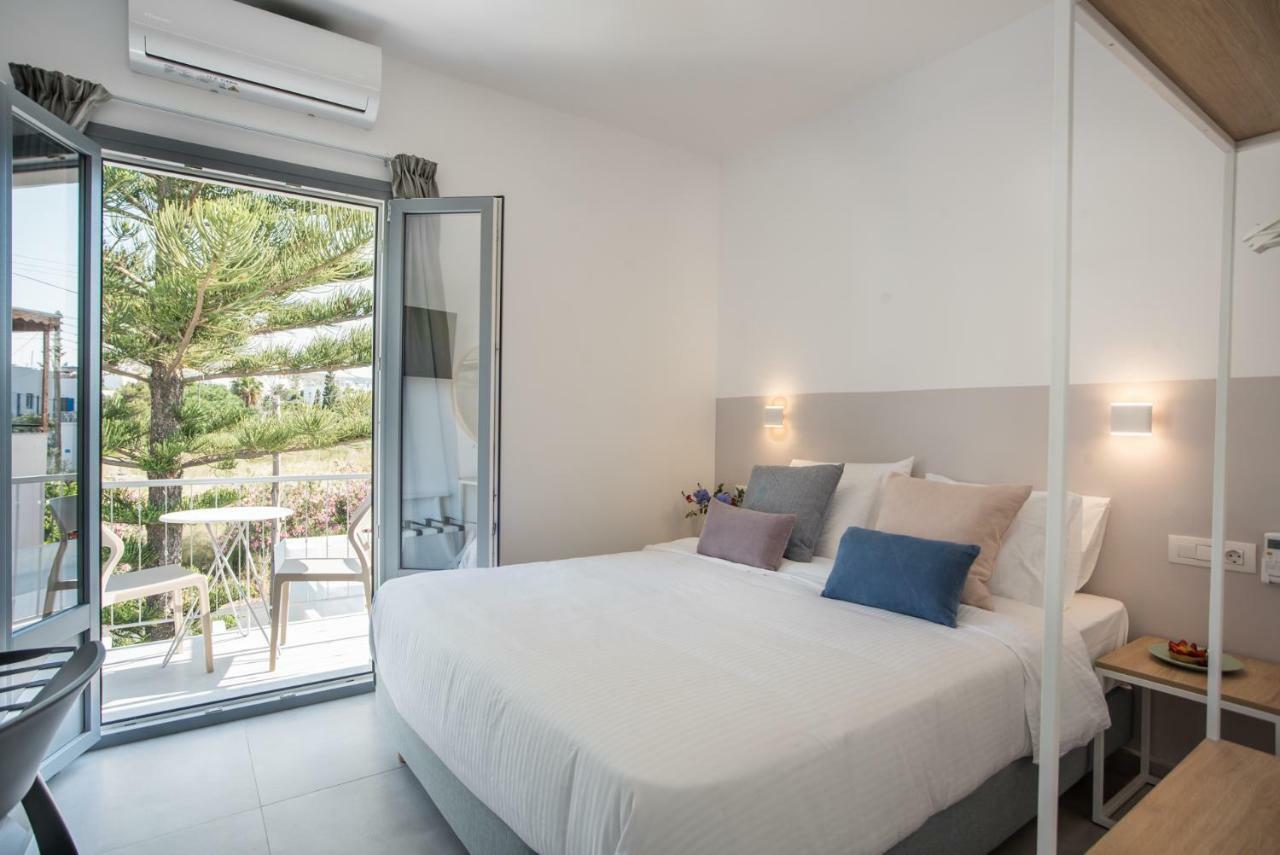 Nautilus Apartments-Suites Páros Exteriér fotografie