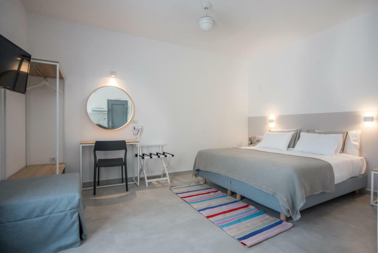 Nautilus Apartments-Suites Páros Exteriér fotografie